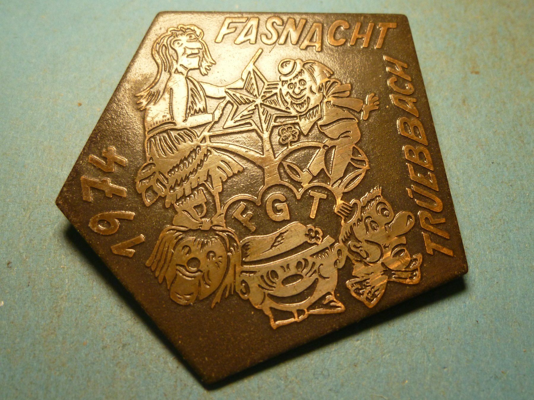 Placchette & Badge: TRÜEBBACH 1974 BRONZE – Usato da Ried (Muotathal) venduto da Mandarin02