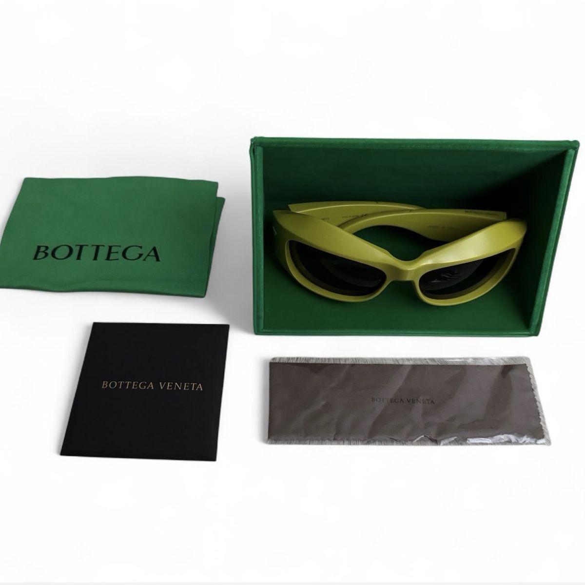 Bottega Veneta Occhiali & Lenti: Bottega Veneta Sunglasses – Usato da Stetten AG venduto da senijadb