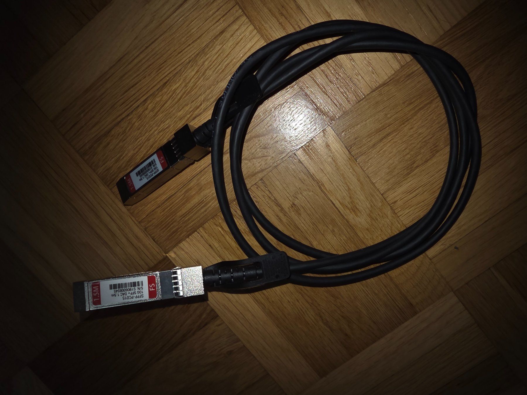 Cavi: 10Gbit/S DAC fs.com - diverse Hersteller - 2.5m – Usato da Zürich venduto da z3ygKdDn