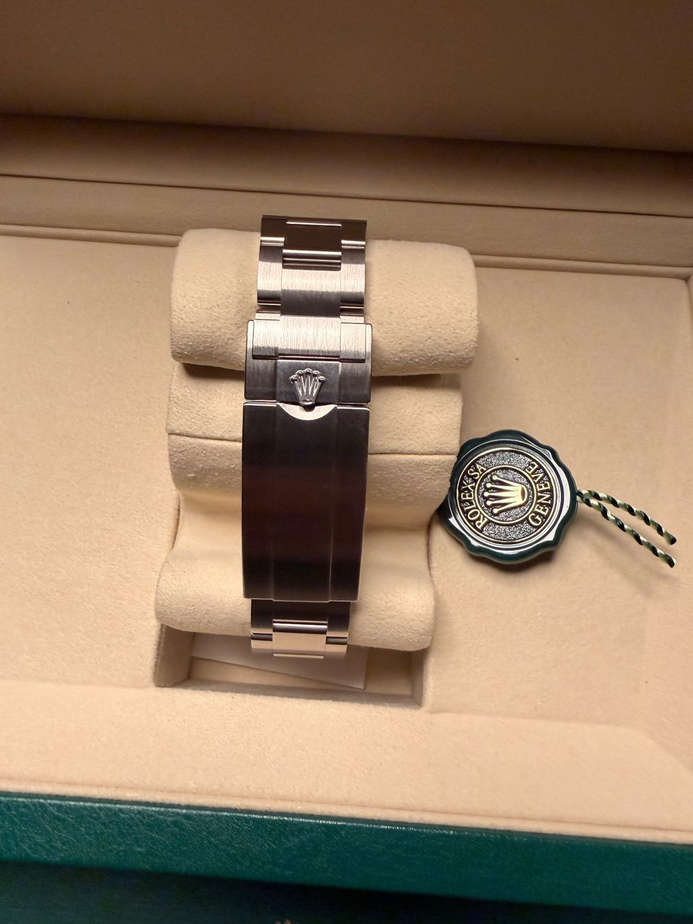 Rolex Orologi: Rolex Submariner Date 2025 NEU – Nuovo e nell'imballaggio originale da Stansstad venduto da Leruac 2