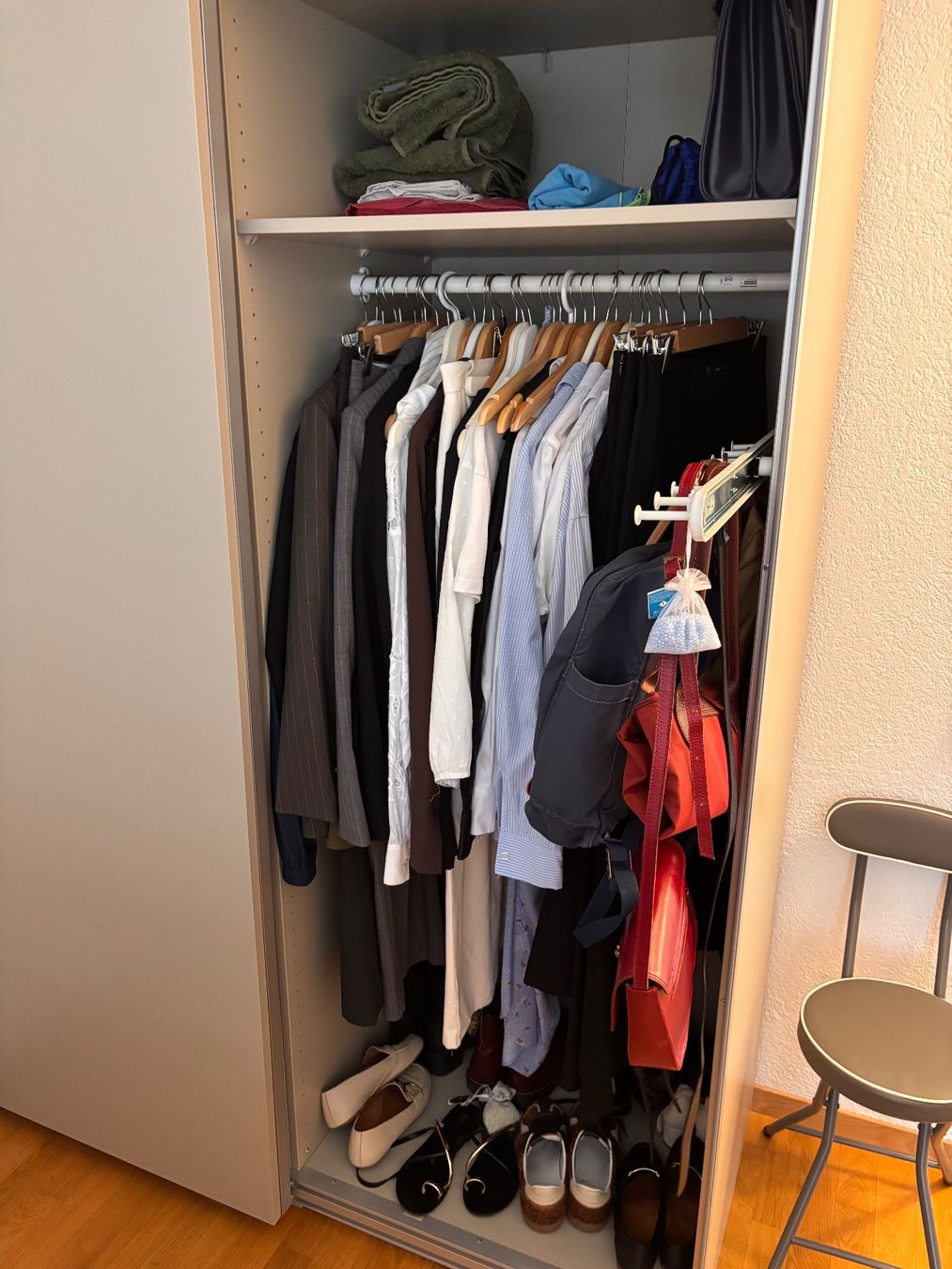 Ikea Armoires: Armoire IKEA – D'occasion à Bern par adr_9bxf 1