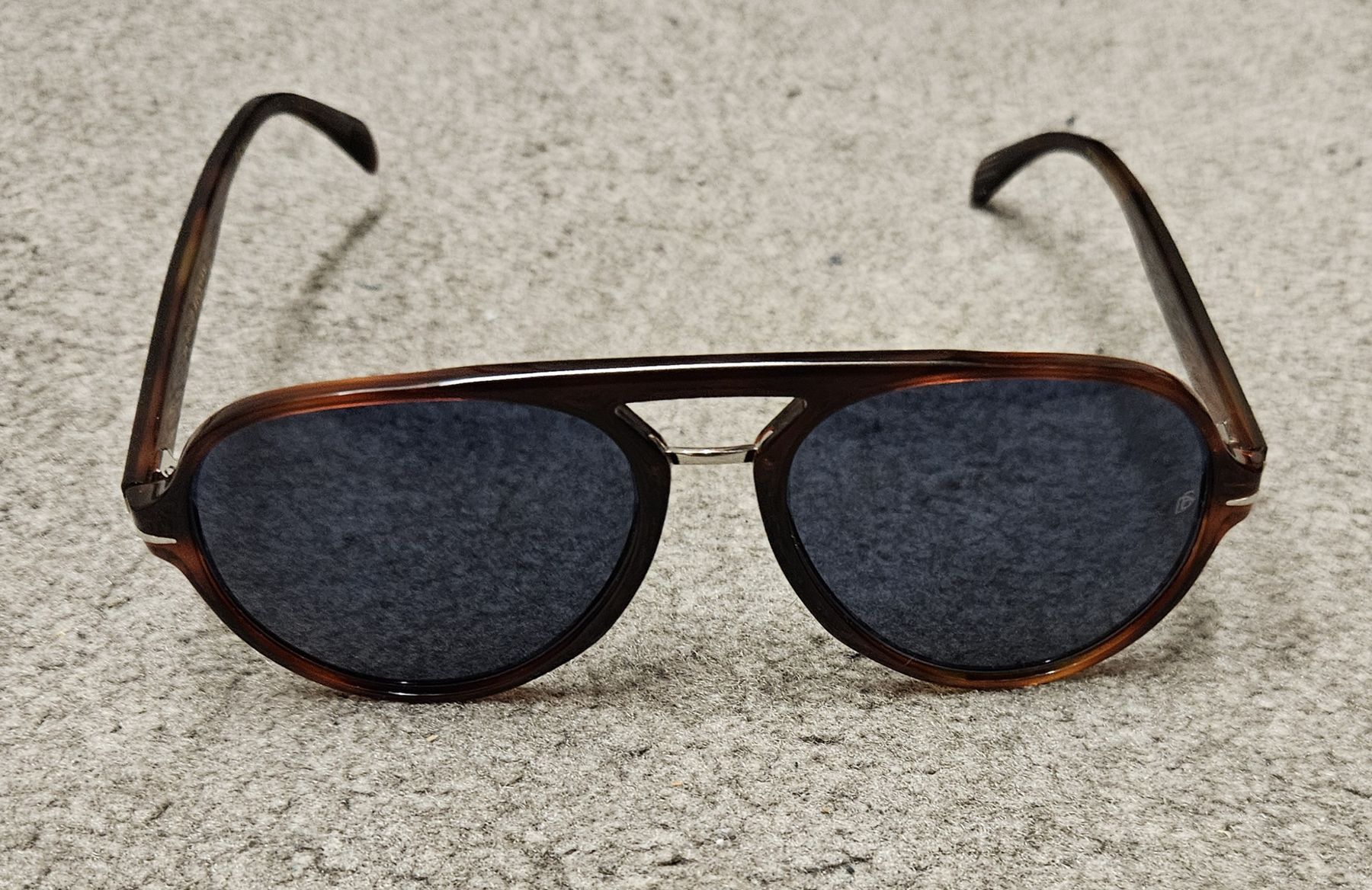 Occhiali & Lenti: David Beckham Sonnenbrille DB 7005/S – Nuovo (secondo la descrizione) da Dachsen venduto da Topparts1