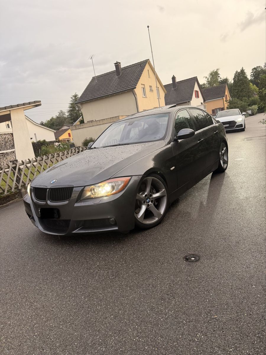 BMW Automobili: BMW 335i e90 – Usato da Schönenwerd venduto da kar_ts8q