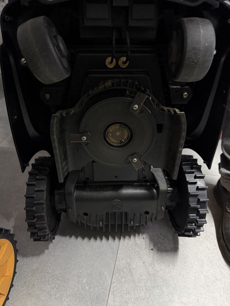 Tagliaerba: Mowox Rasenroboter – Usato da Emmenbrücke venduto da itsnue 3