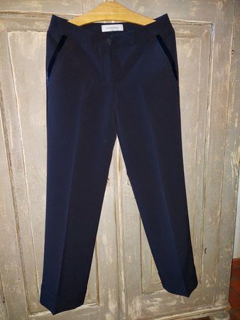 Via Masini 80 . Hose dblau 36