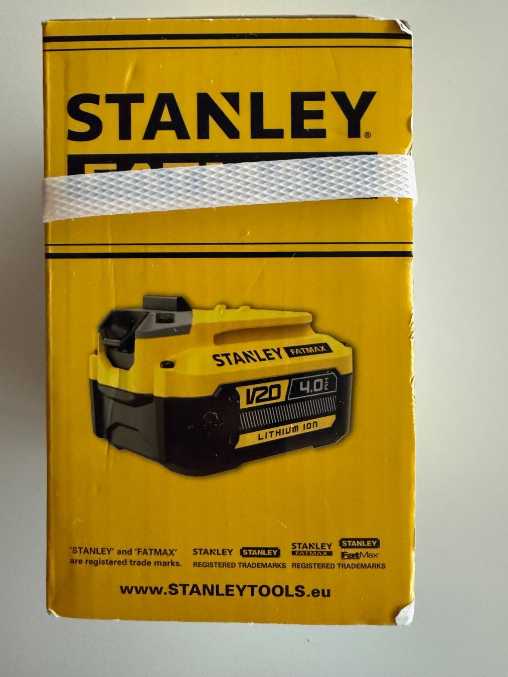Stanley Caricatori & Batterie: Stanley batterie 18V/4Ah – Nuovo e nell'imballaggio originale da St-Gingolph venduto da GoldenKeys 1