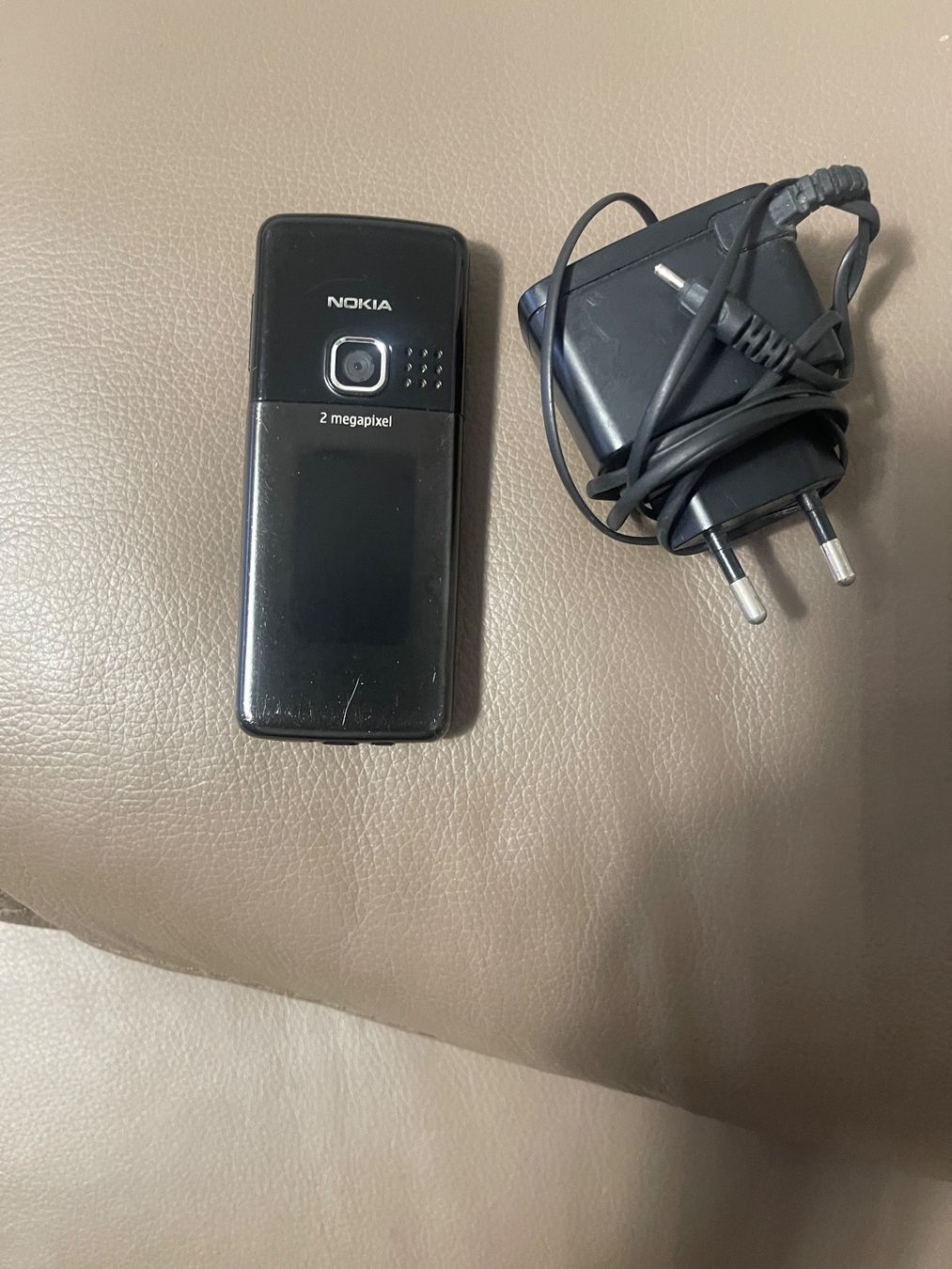 Nokia Handys / Smartphones: Nokia 6300 inklusive Ladegerät – Gebraucht aus Regensdorf von  1