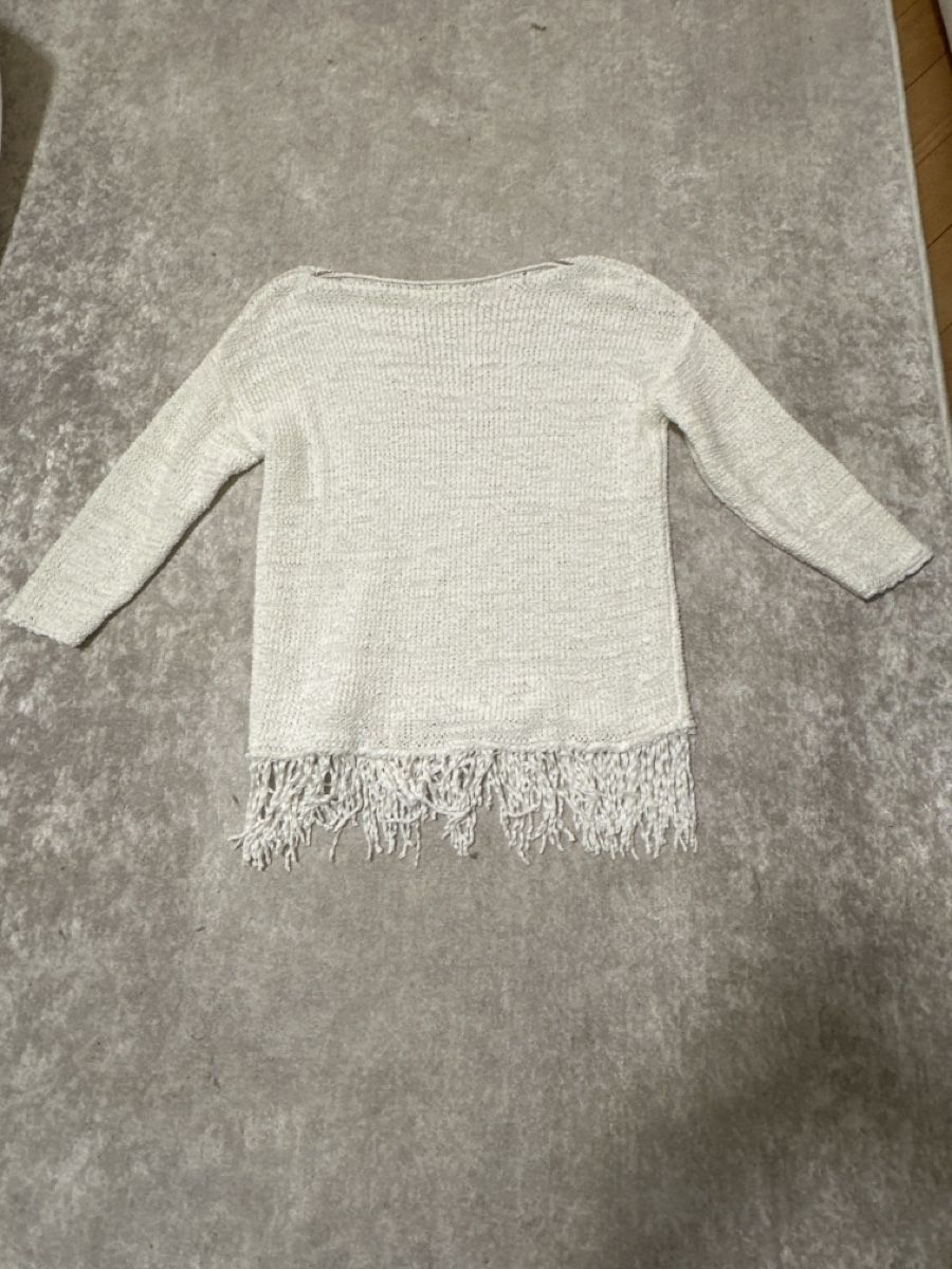Maglioni & Felpe: Weisser Pullover mit Fransen Grösse M – Usato da Zürich venduto da MCT1708