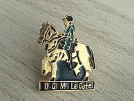 Pin   D.G.M. La Cote