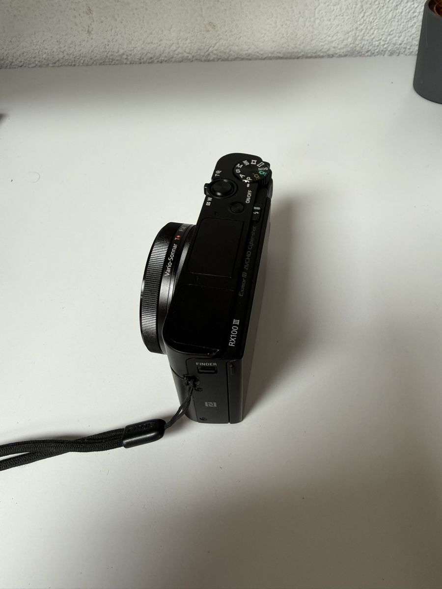 Sony Appareil photo: Sony RX100 iii Kompaktkamera – D'occasion à Hünibach par ren_md9l 3