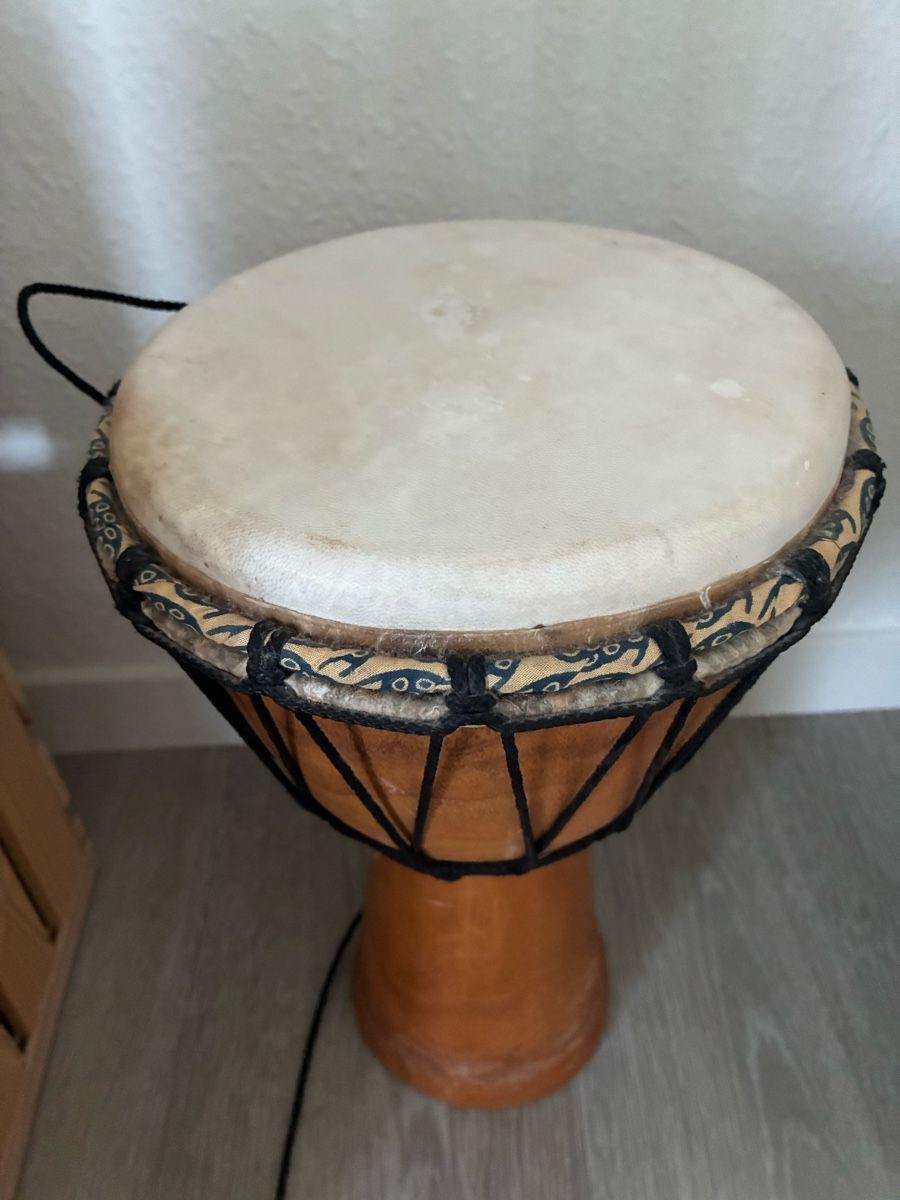 Strumenti musicali: Reisedjembe – Usato da Steffisburg venduto da bri_5jd9 1