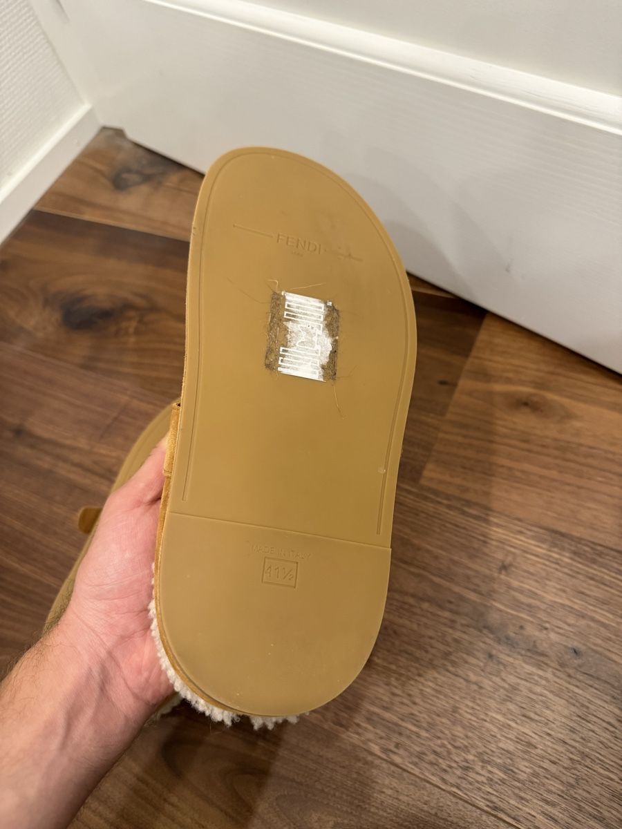 Fendi Herrenschuhe: Fendi Slipper Mules NEU – Gebraucht aus Ellighausen von privateseller 4