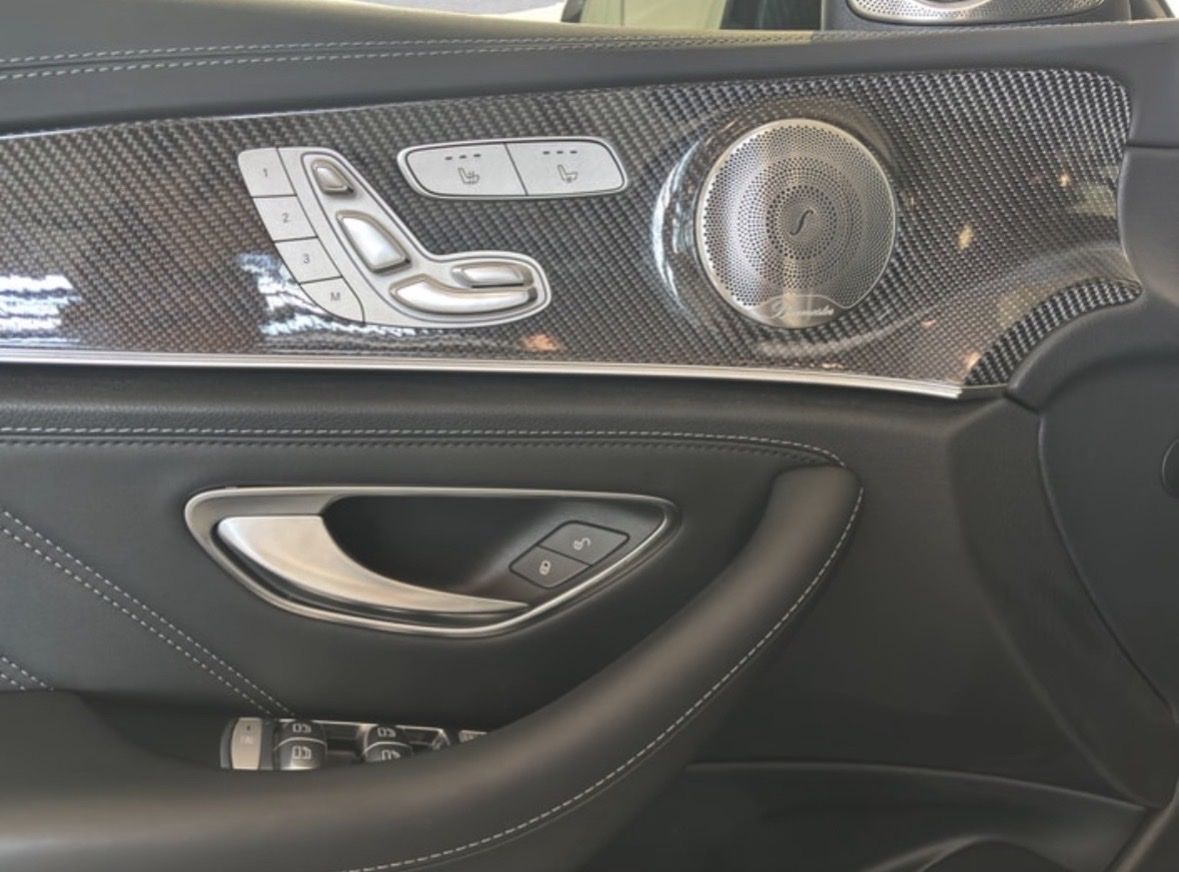 Mercedes-Benz Automobili: Mercedes-Benz E63S – Usato da Wetzikon ZH venduto da Kolouns 8