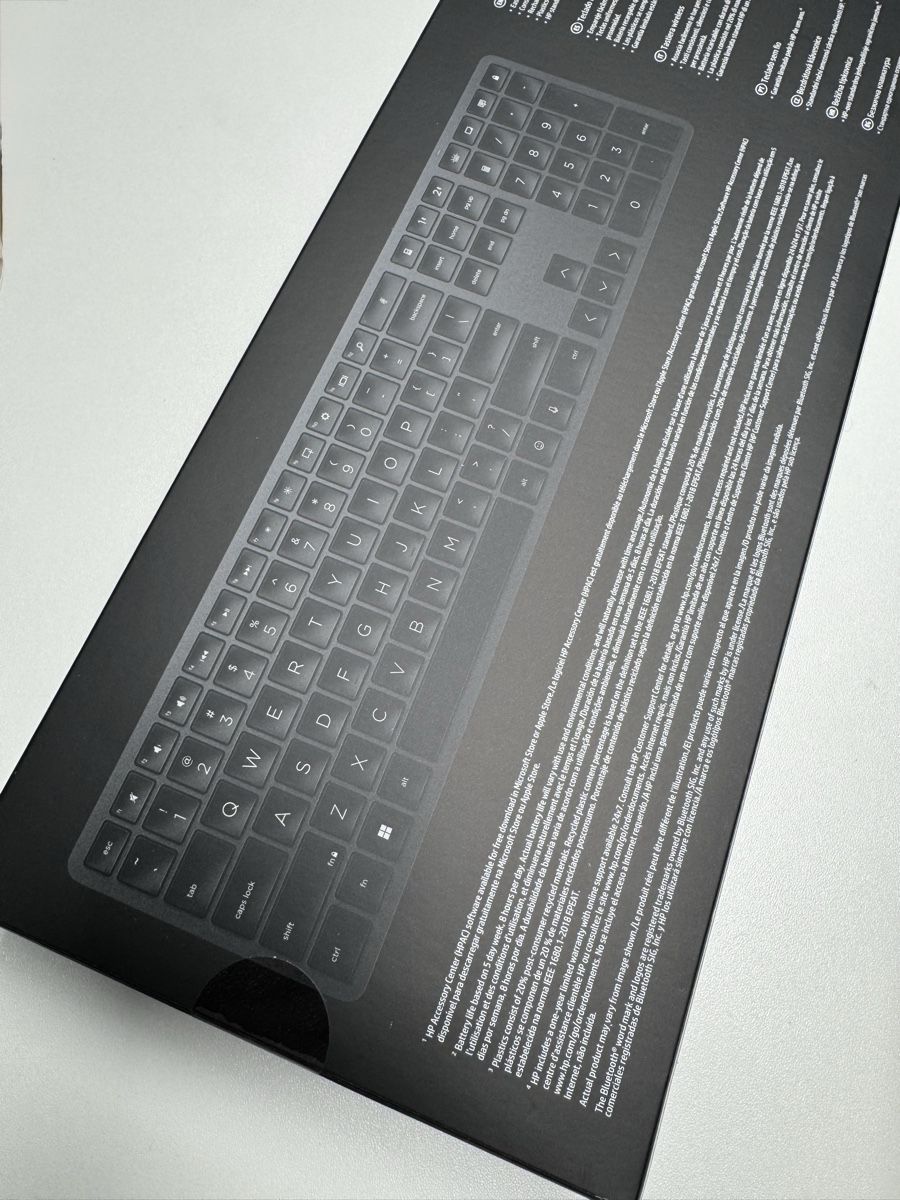 Hewlett Packard Tastaturen: HP 975 Dual-Mode Wireless Keyboard - Neu. – Neu und originalverpackt aus Oberägeri von  5