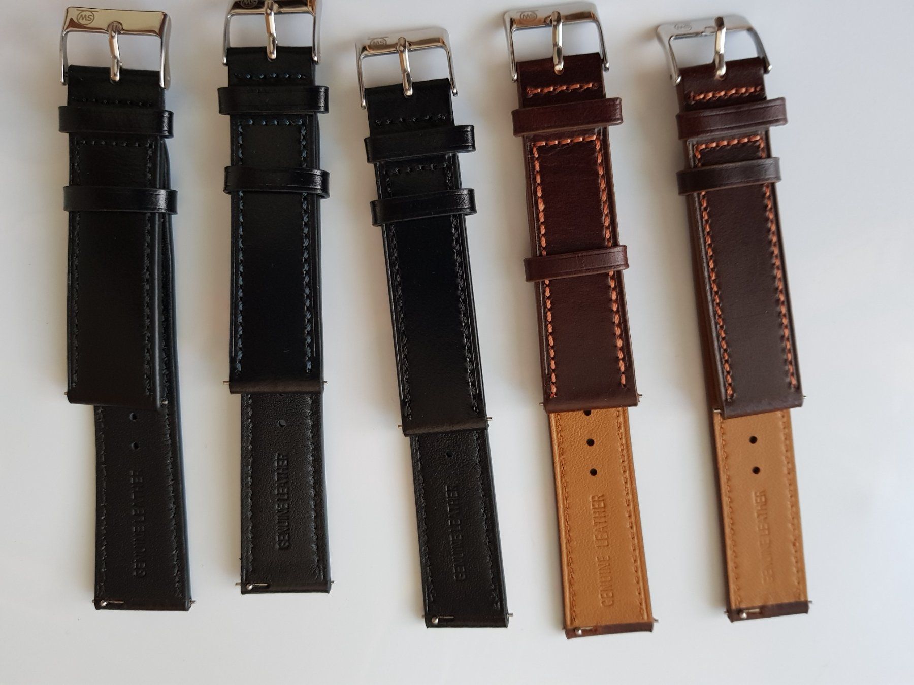 Bracciali & Braccialetti: Leder Uhrenarmband Lot – Nuovo e nell'imballaggio originale da Altstätten SG venduto da ana_7xf7 1