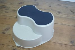 Praktischer Kindertritt / Hocker mit 2 Stufen weiss/graublau