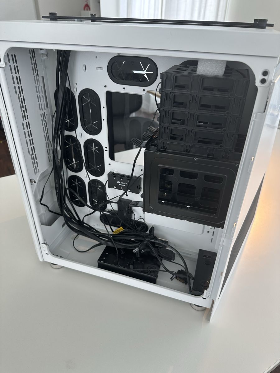 Corsair Boîtiers: Corsair 680X - PC Gehäuse – D'occasion à Affoltern am Albis par SebSell 5