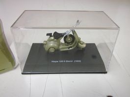 VESPA 1952 Vintage Motorrad Oldtimer (Miniature)