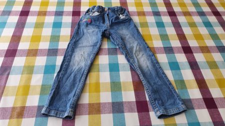 Blaue Hose mit Erdbeeren - verstellbarer Bund - 98/104