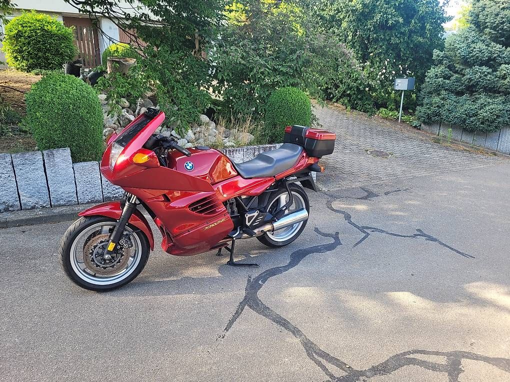 Strada: BMW K1100RS, Veteran – Usato da Humlikon venduto da ug3150