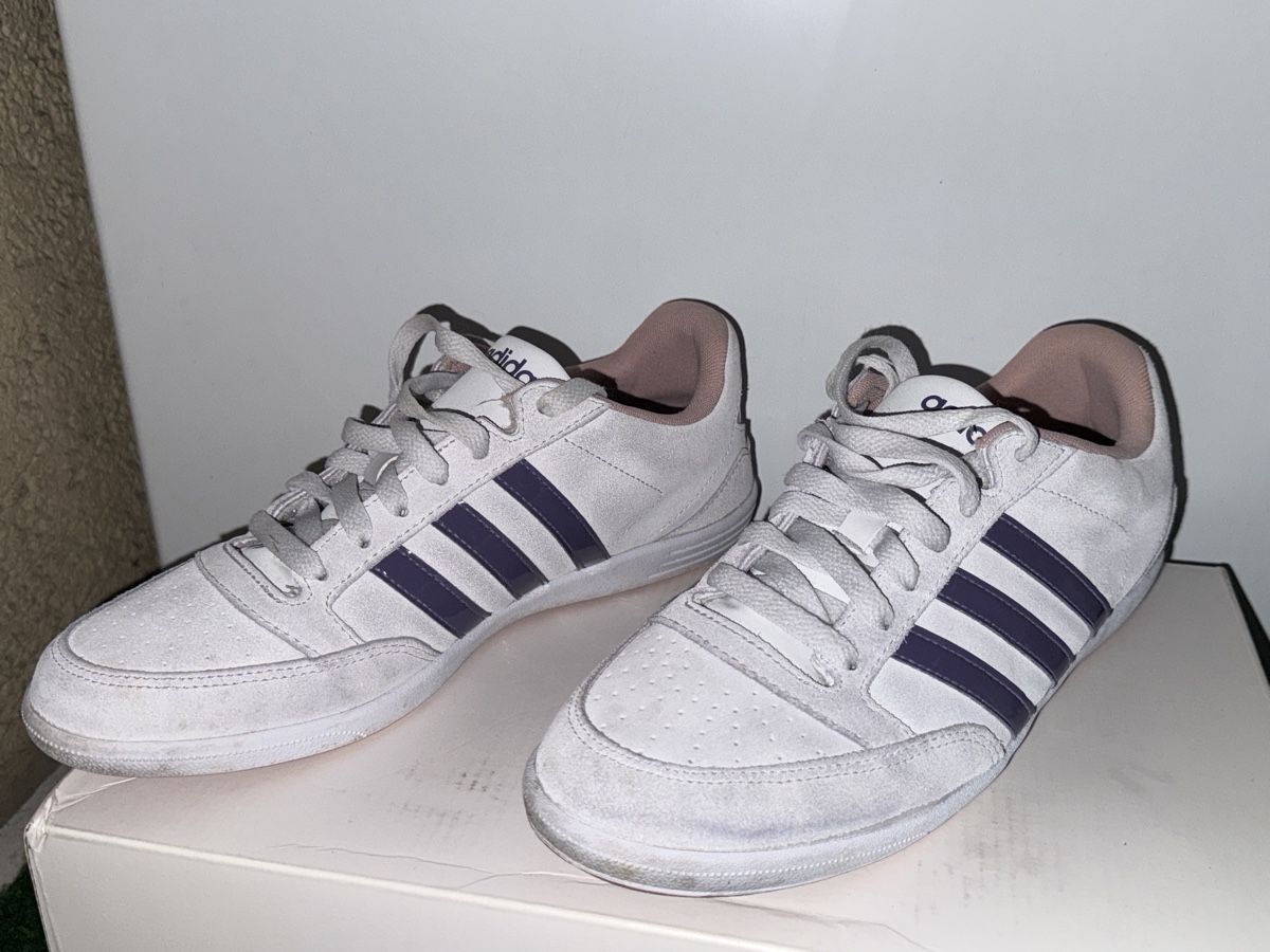 Adidas Damenschuhe: Adidas Damen Sneaker Grösse 40 – Neu (gemäss Beschreibung) aus Schlieren von kle_dis 2