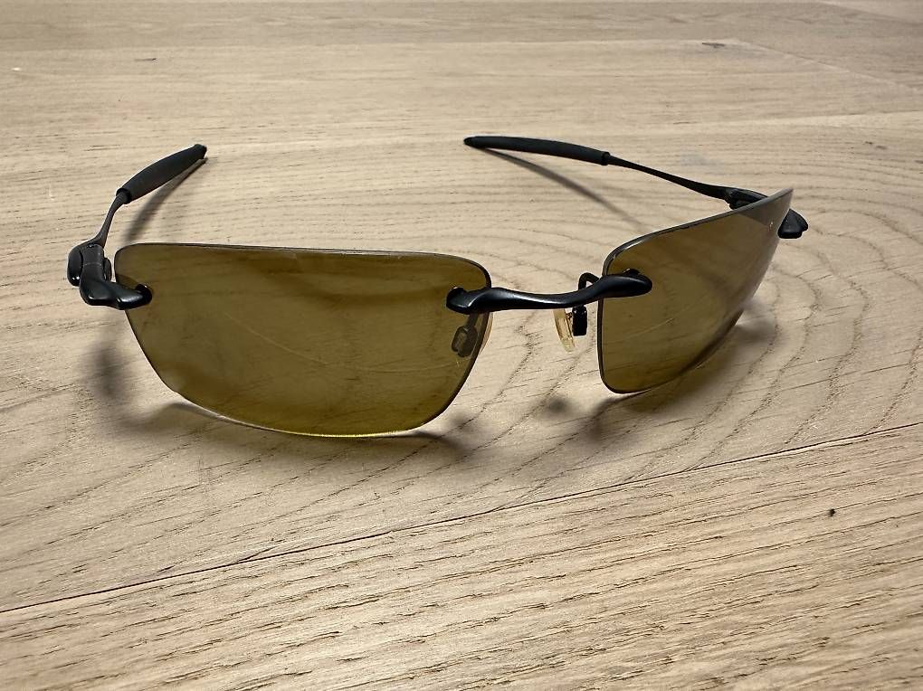 Occhiali & Lenti: Oakley Sonnenbrille – Usato da Kaltbach venduto da eagle013