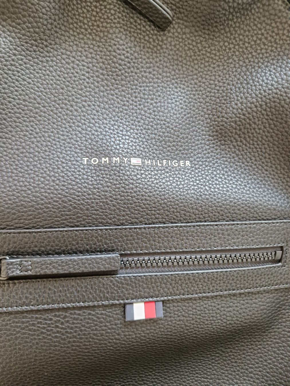 Zaini: Tommy Hilfiger Rucksack – Nuovo (secondo la descrizione) da Rüttenen venduto da R.b.m 1