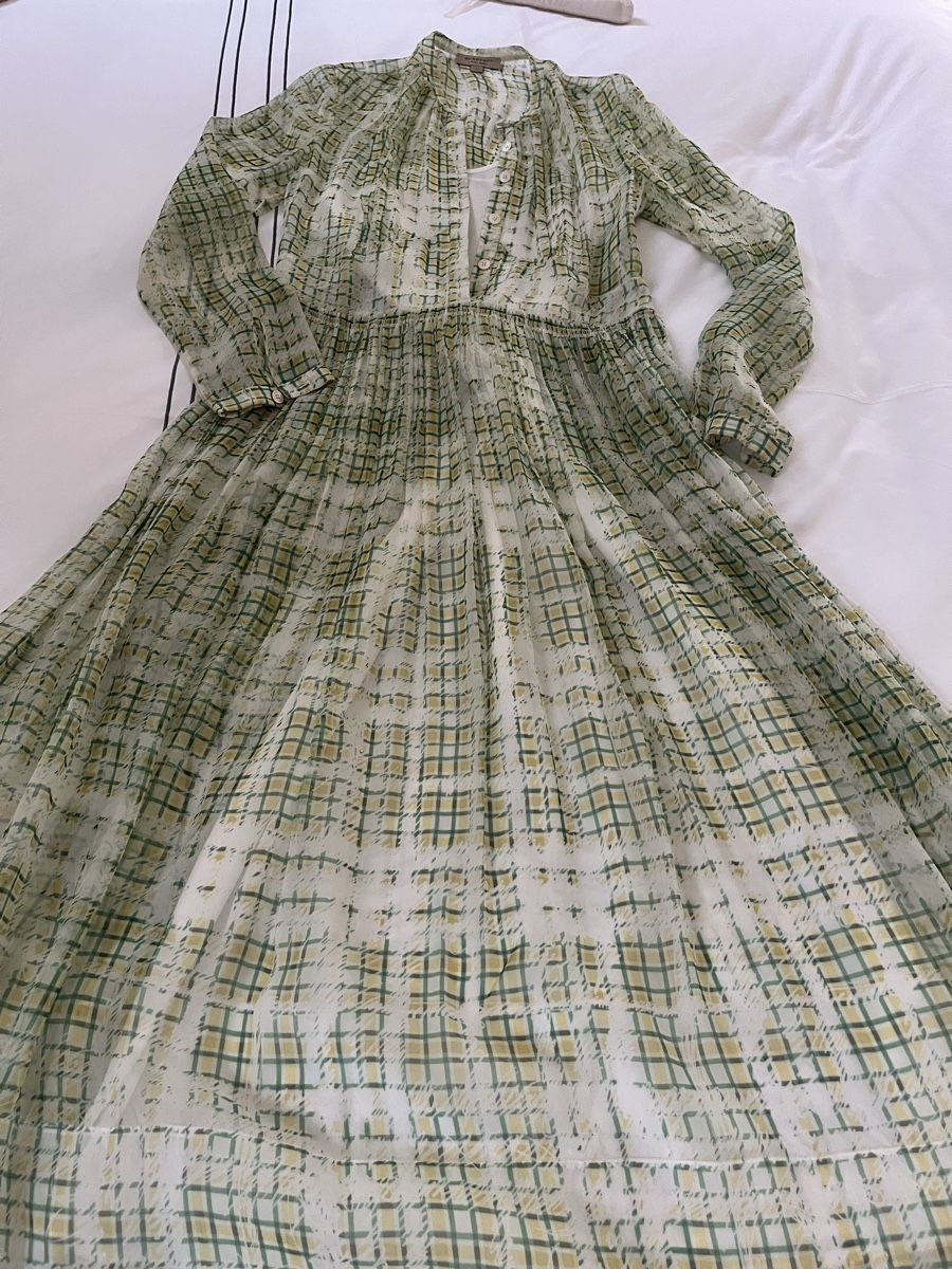 Burberry Vestiti: Kleid  – Usato da Bäch SZ venduto da cmo_6ks5