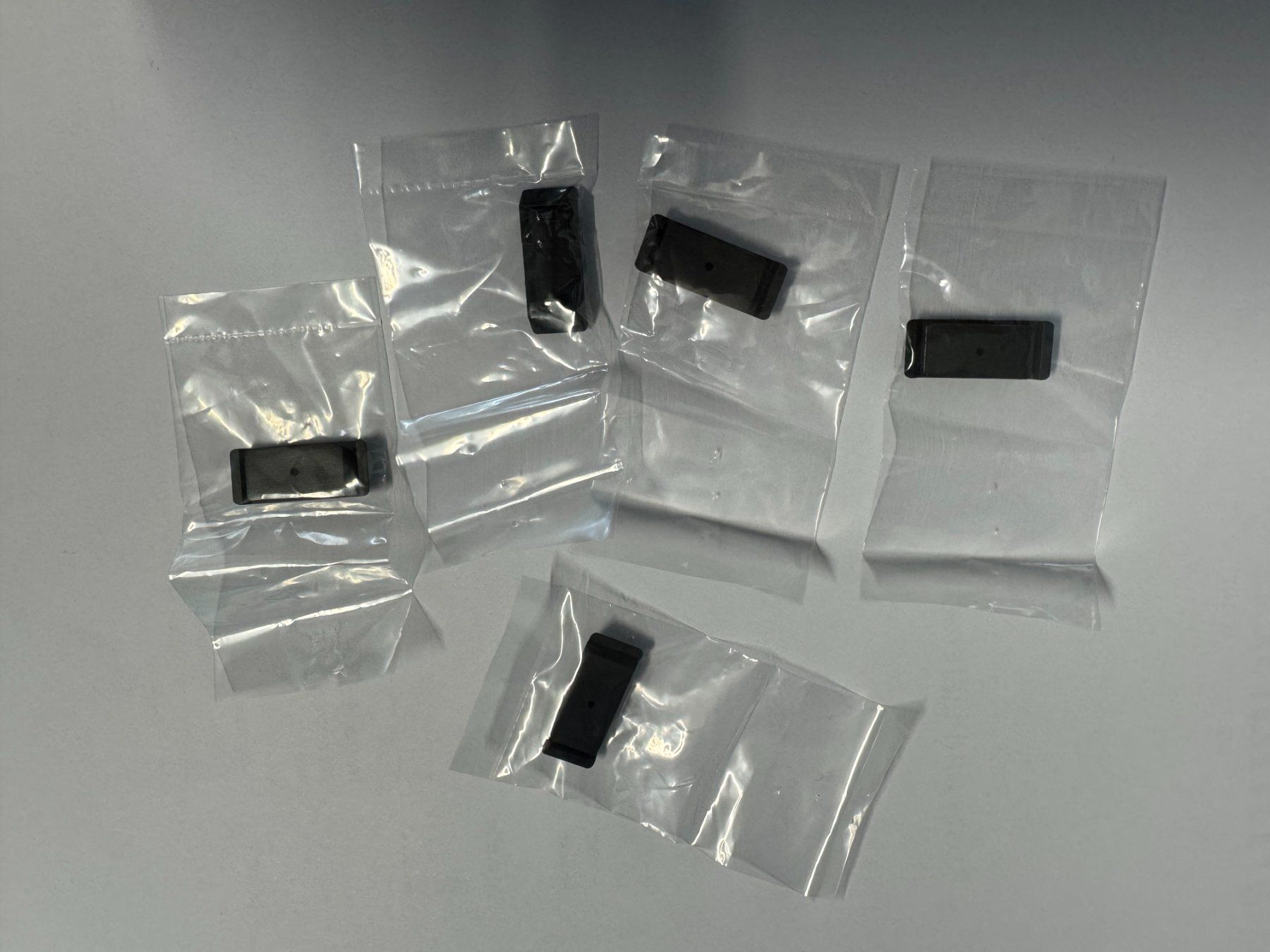 Unità & Adattatore: 5x Shure Axient Handsender AA Battery Adapter Clip – Nuovo e nell'imballaggio originale da Urtenen-Schönbühl venduto da nuancegmbh 1