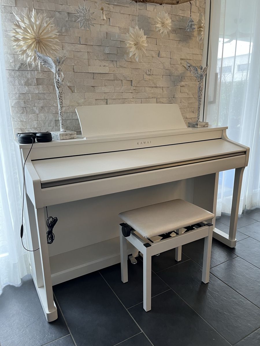 Kawai Strumenti musicali: Kawai CN-35 Weiss – Usato da Hochdorf venduto da AJHome