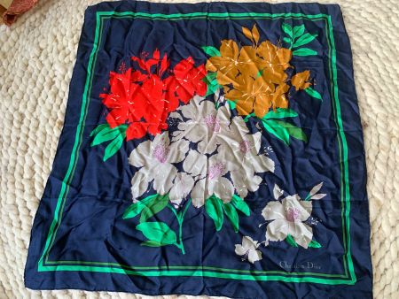 Christian Dior Seidentuch, Blumenmuster Vintage 75 x 75 cm