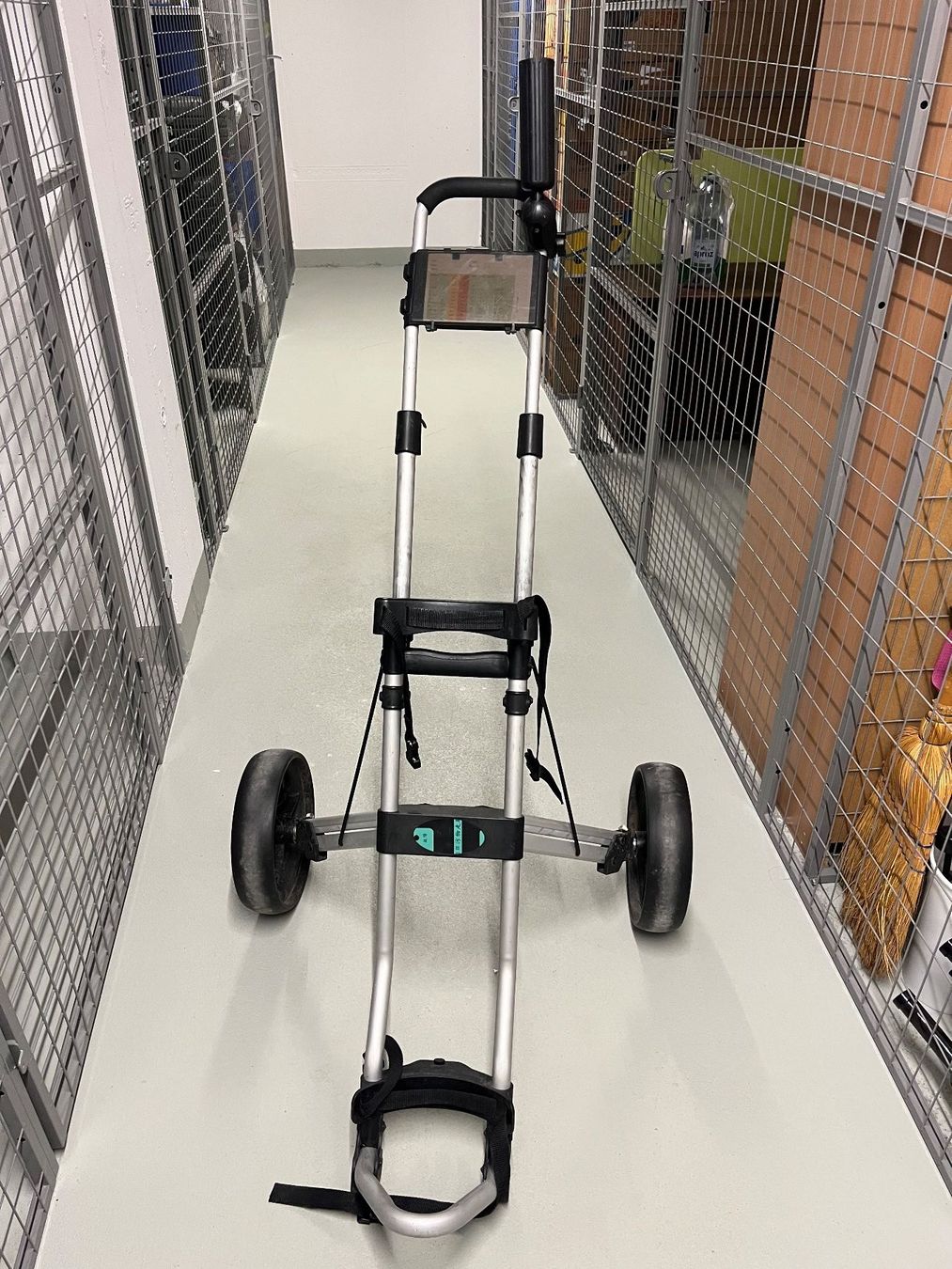 Chariots: Faltbares Golftrolley – D'occasion à Frauenfeld par Amari12 1
