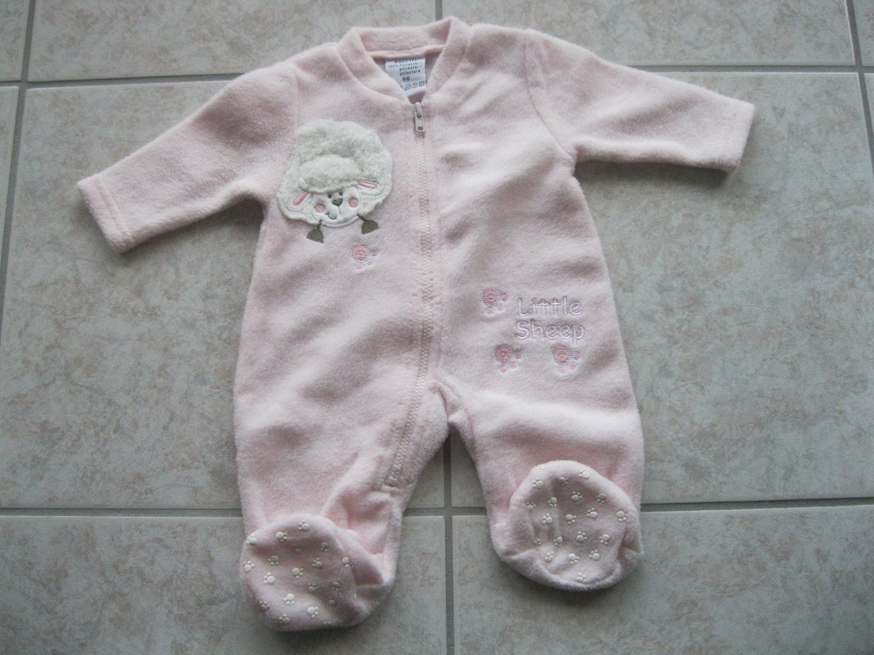 Pigiama & Simili: pyjama + 4 boddys taille 50/56 – Usato da vouvry venduto da -tivoli- 1