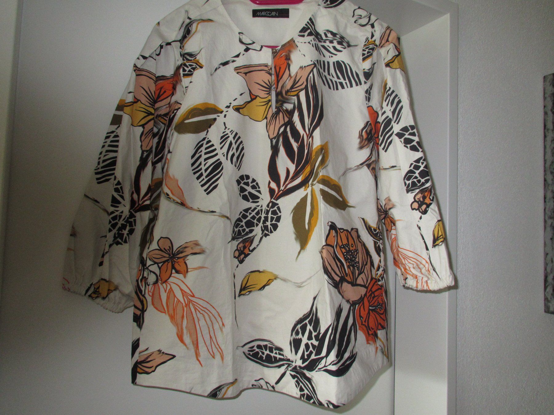 Marc Cain Camicette: Marc Cain Bluse NEU 🌻 – Nuovo e nell'imballaggio originale da Gossau ZH venduto da Amelia70 5