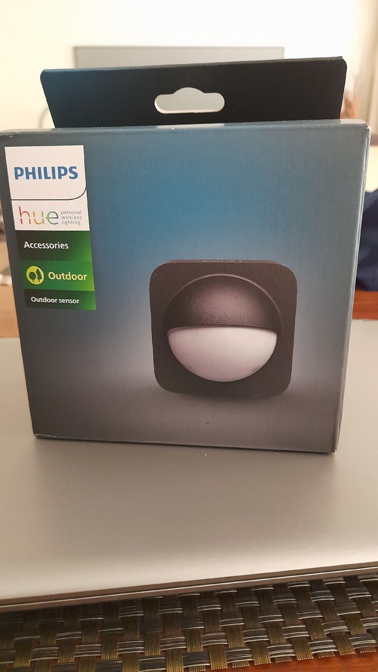 Philips Lampade: Philips Hue Outdoor Sensor neu und originalverpackt – Nuovo e nell'imballaggio originale da Schinznach Bad venduto da Steffi1976