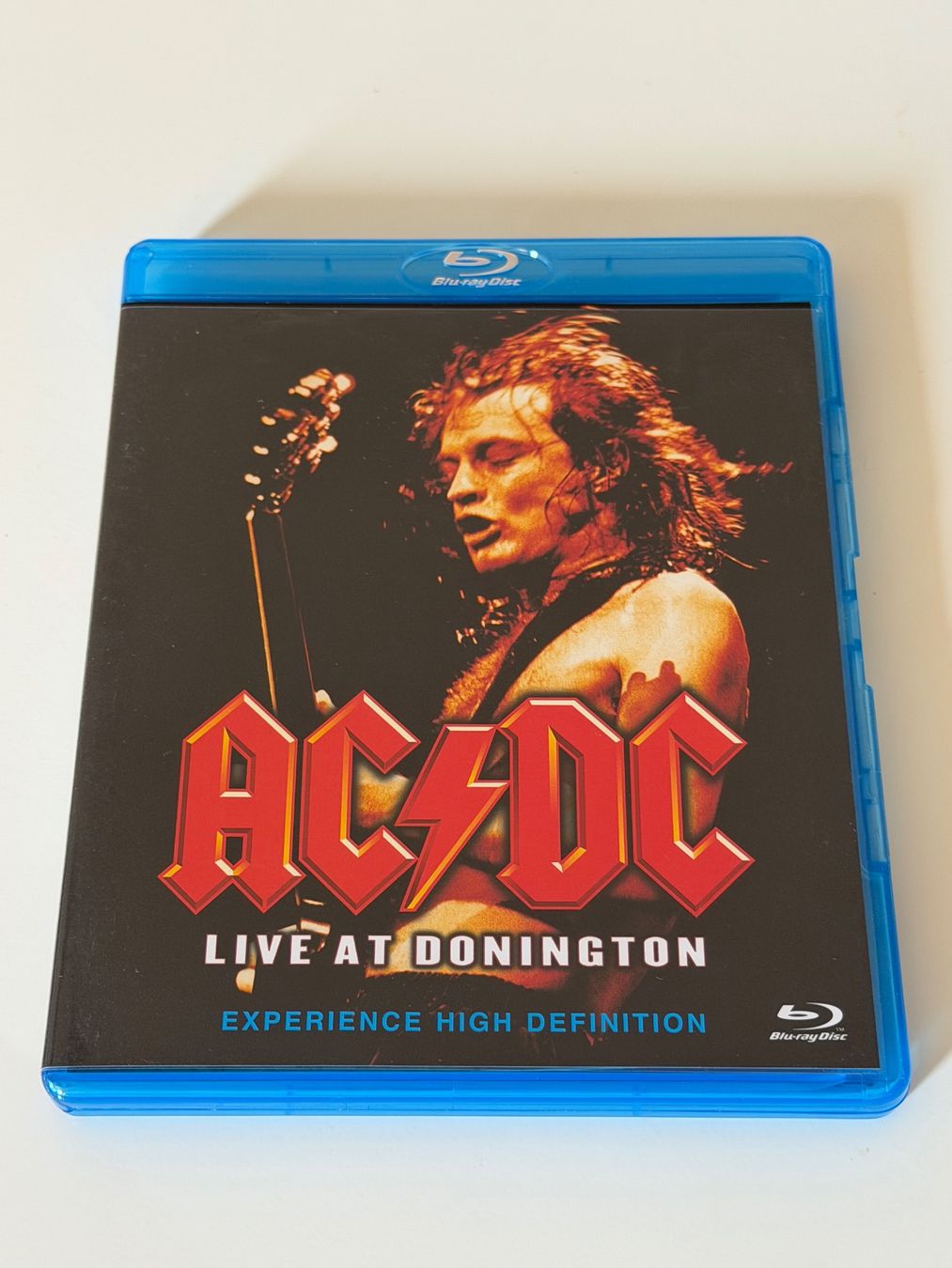Tutti i DVDs: AC/DC Live at Donington Blu-ray – Nuovo (secondo la descrizione) da Altstätten SG venduto da sheamus