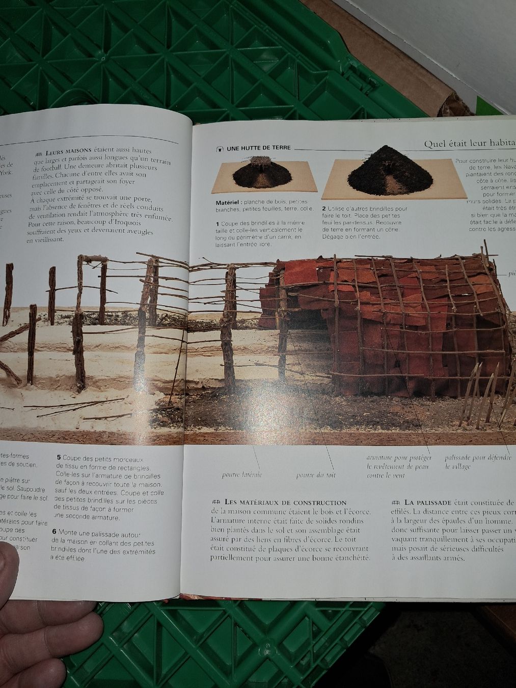 Libri: Livre les indiens d'amerique – Usato da Le locle venduto da juliensaran 1