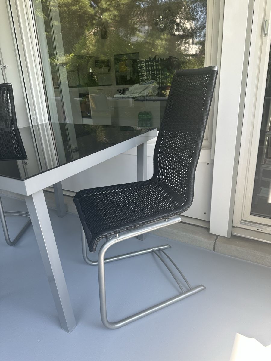 Sedie: 3 Rattanstühle Designer Schwarz/Silber – Usato da Zürich venduto da von_7vbl 1