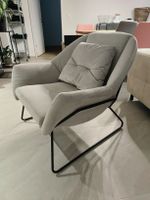 Sessel Samt grau mit schwarzem Metallgestell gebraucht