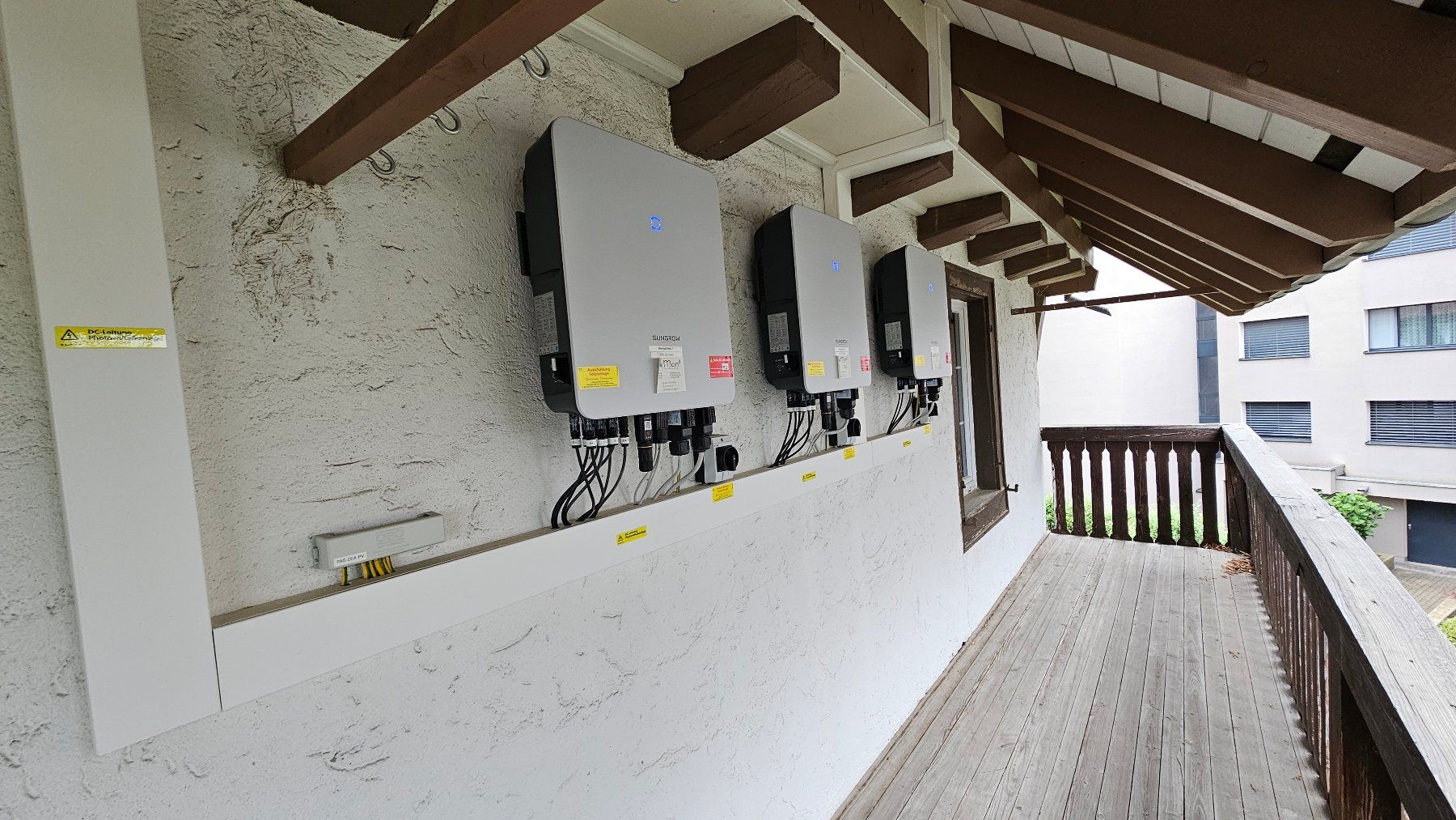 Dispositivi a energia solare: 28,8 Kw Solaranlage – Usato da Reinach AG venduto da Yig 1