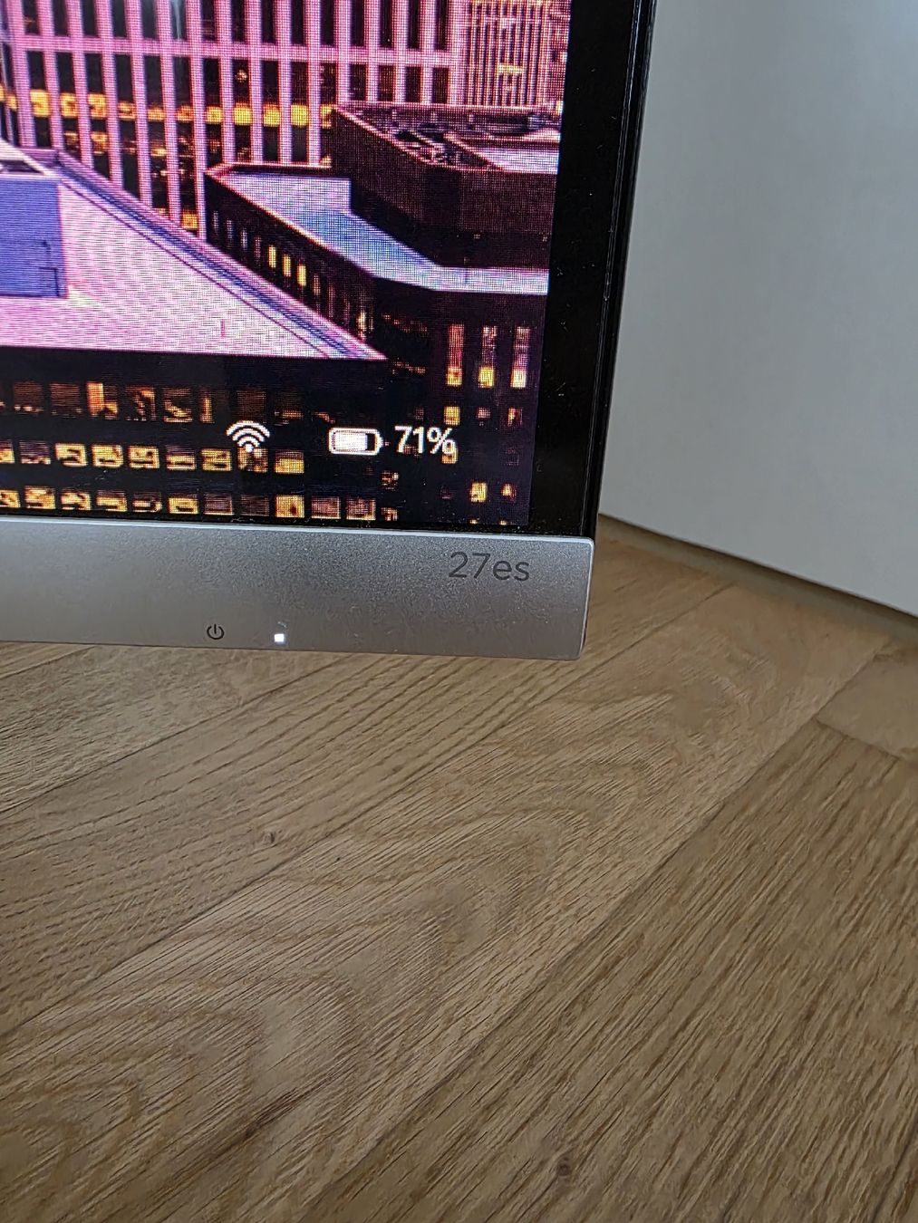 Hewlett Packard Monitor: HP Monitor 27es – Usato da Küssnacht am Rigi venduto da rafaro94 1