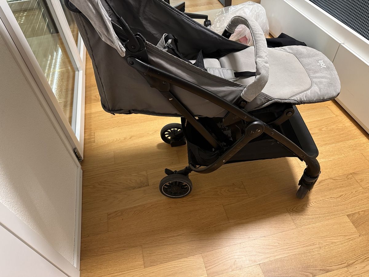 Joie Kinderwagen: Leichter Reisebuggy Joie Tourist – Gebraucht aus Dielsdorf von fid_5s8k 9