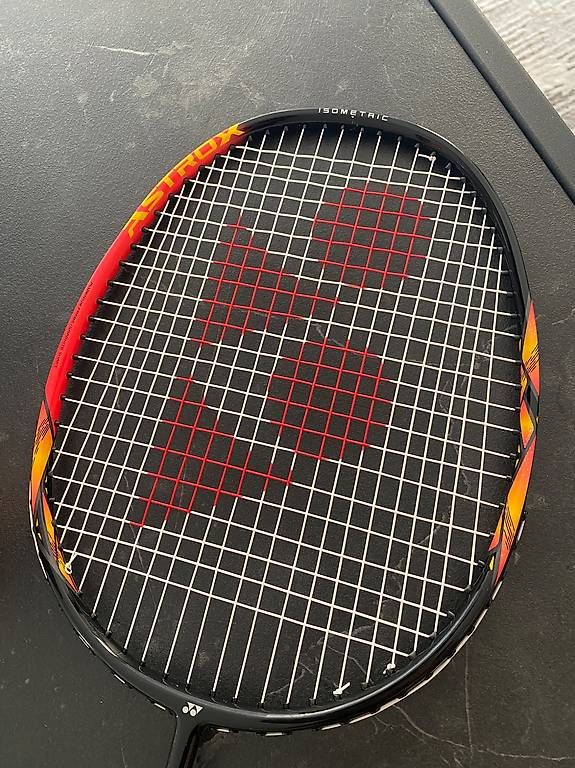 Yonex Racchette: YONEX Badmintonschläger Astrox E13 NEU – Nuovo (secondo la descrizione) da Winterthur venduto da car_gn8b 1