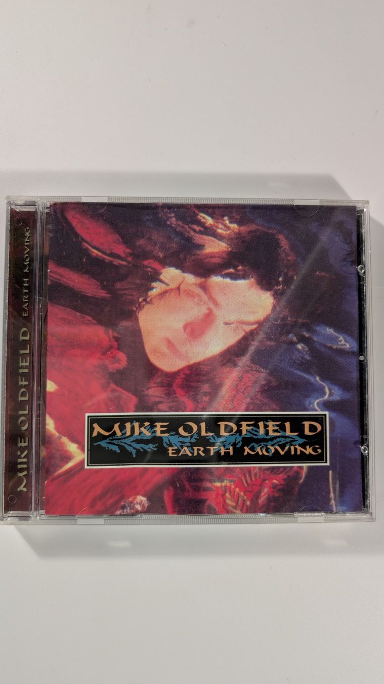 CD: Mike Oldfield - Earth Moving – Usato da Baar venduto da Arthur_Fooksayk