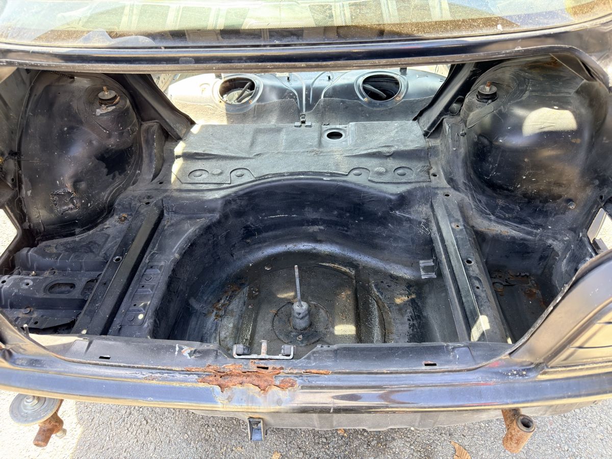 BMW Tutti pezzi di ricambio auto: Bmw 325i e36 chassis – Difettoso da Biasca venduto da dam_v27g 5