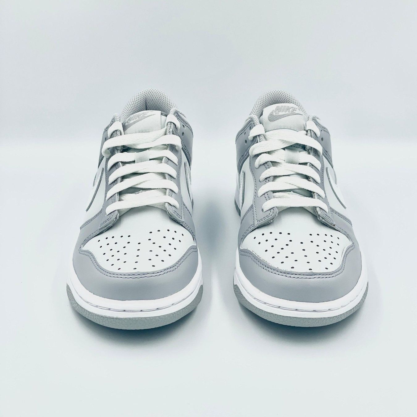 Nike Scarpe da donna: Nike Dunk Low Two-Toned Grey EU 36.5 – Nuovo e nell'imballaggio originale da Erlinsbach venduto da sasneakers 5
