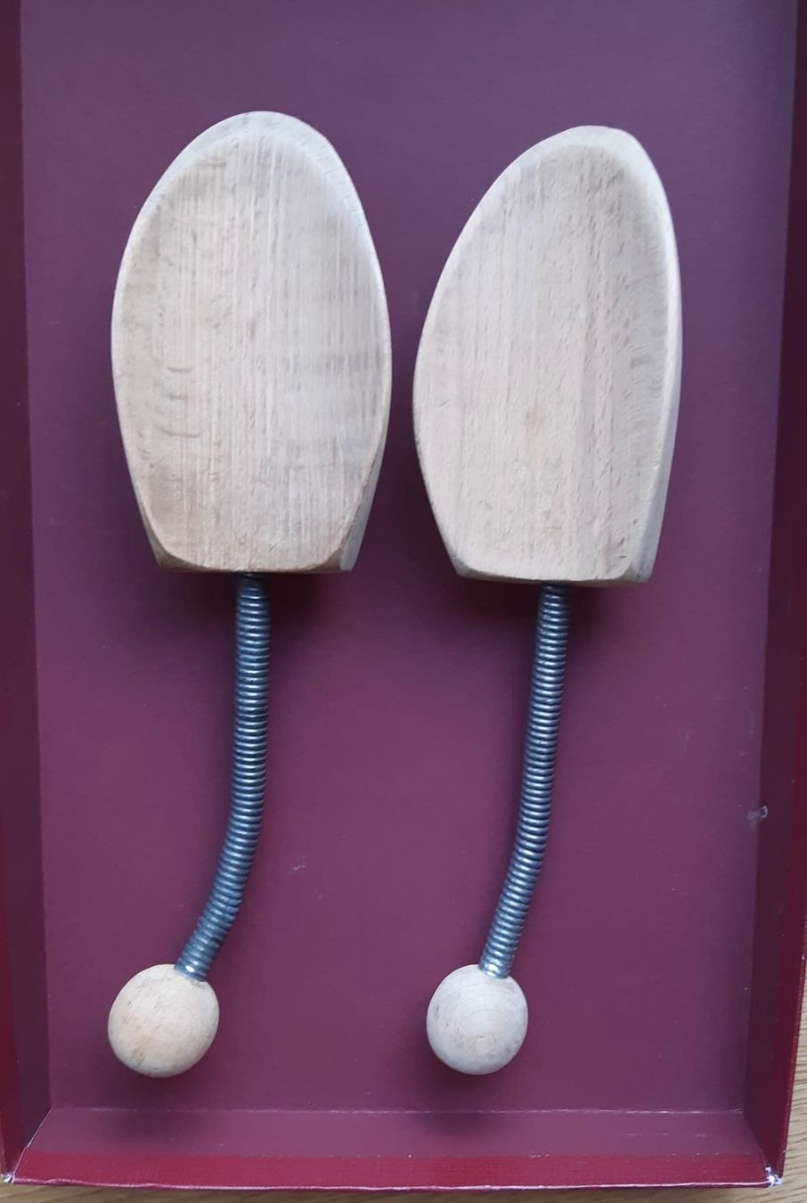 Chaussures hommes: Holzschuhspanner – D'occasion à Luzern par Sontru 1