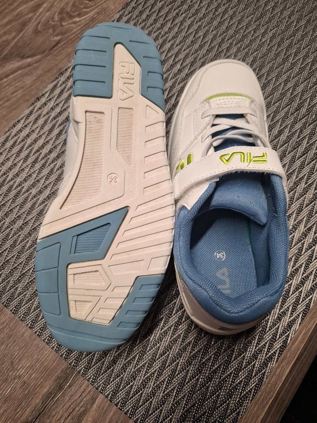 Fila Scarpe da uomo:  FILA Turnschuhe Gr. 34 – Usato da Wuppenau venduto da Gastro-Wuppenau 1