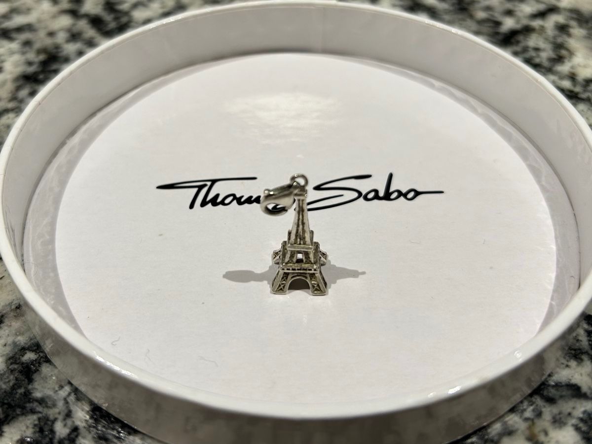 Thomas Sabo Ciondoli: Thomas Sabo Charm Eiffelturm, 925 Silber 🩶 – Usato da Itingen venduto da Kiiwi03
