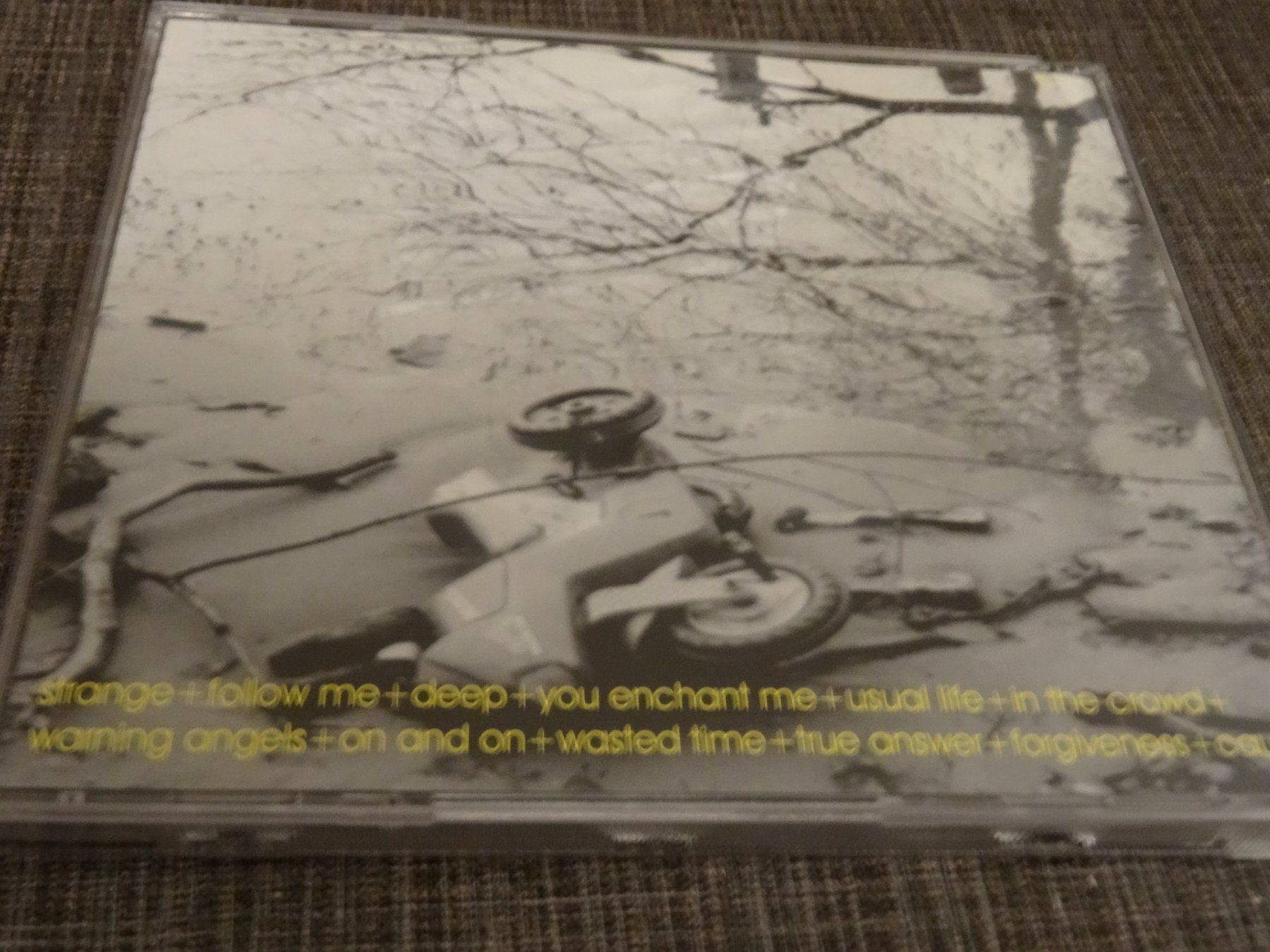 CD: No Decay - Escape from usual life CD – Usato da Olten venduto da Disc-Ausverkauf 1
